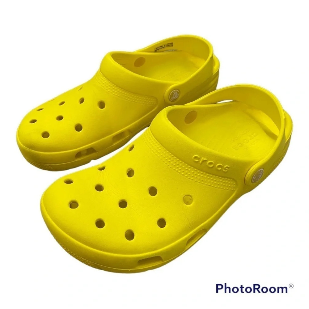 Crocs Crocs Coast Clog LEMON YELLOW Unisex Male 7 Women 9